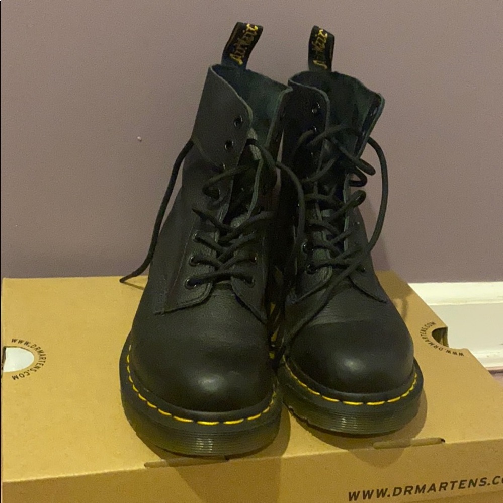 Dr. Martens Pascal boot